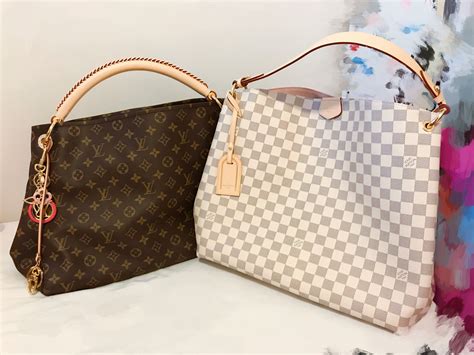 louis vuitton borsa artsy mm|louis vuitton graceful vs artsy.